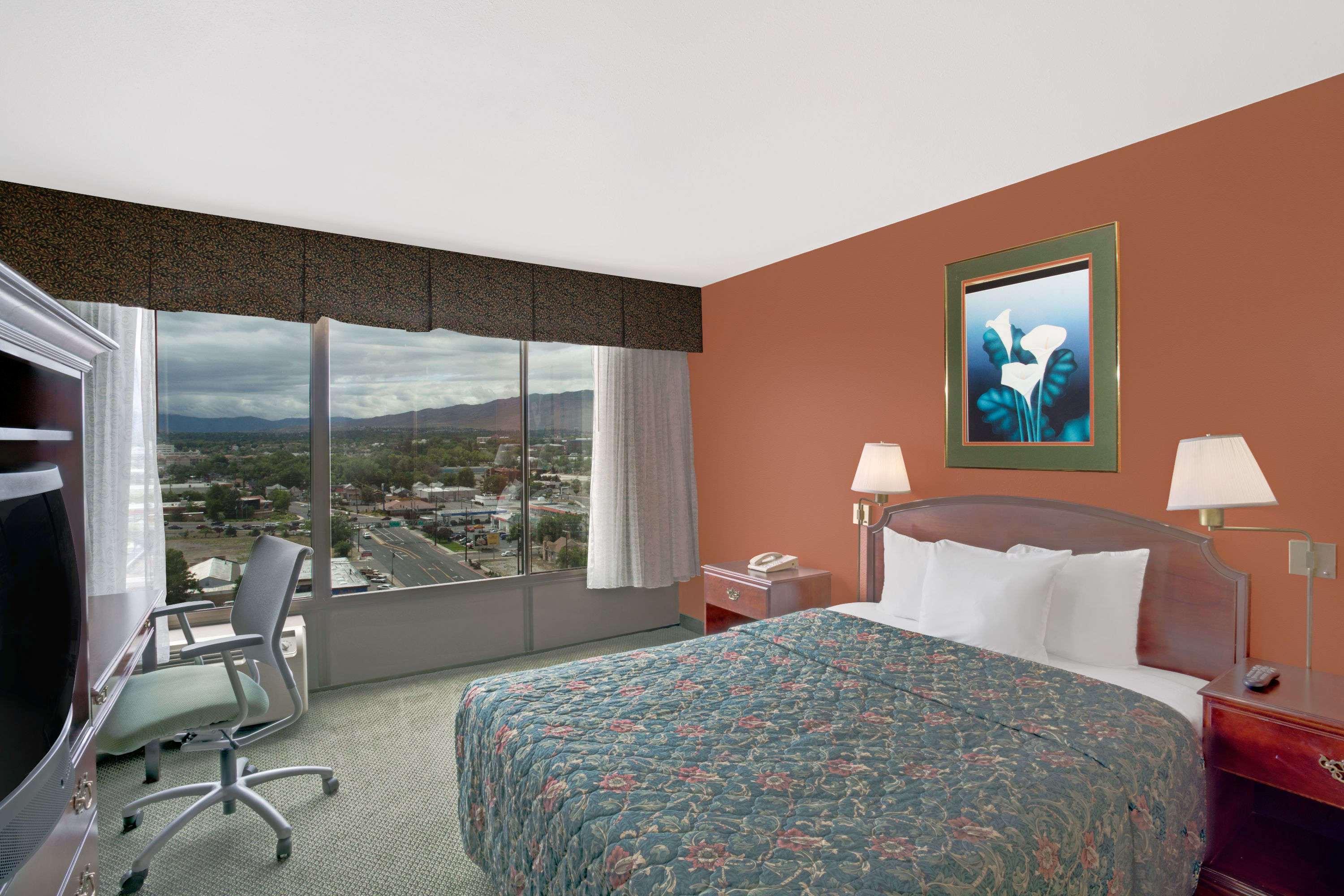 Ramada By Wyndham Reno Hotel & Casino Eksteriør bilde