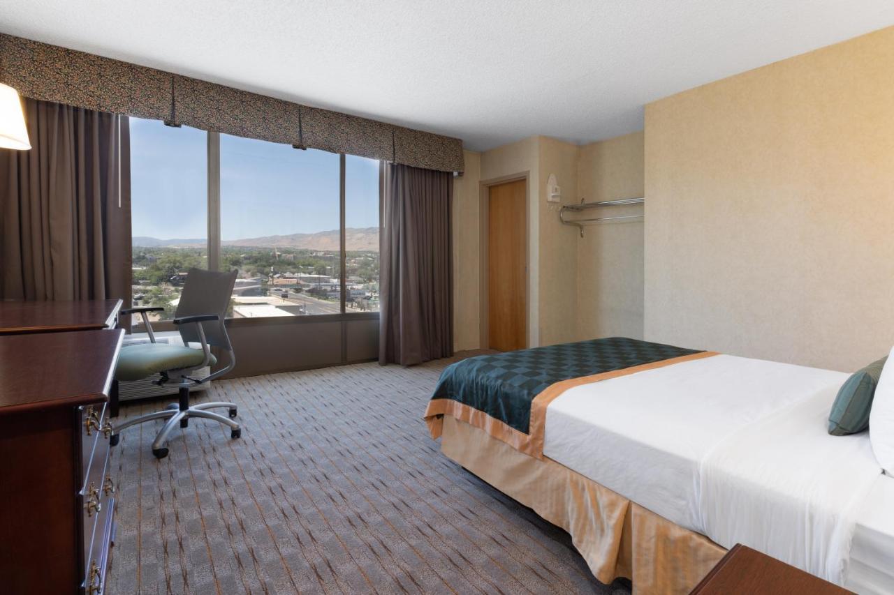 Ramada By Wyndham Reno Hotel & Casino Eksteriør bilde