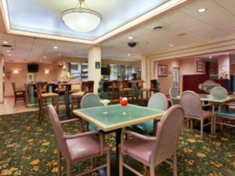 Ramada By Wyndham Reno Hotel & Casino Eksteriør bilde